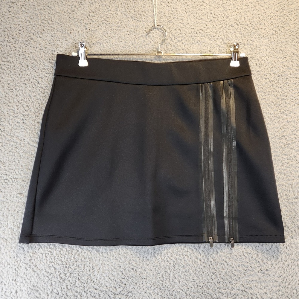 Fabletics Skirt Womens Size Large Black Mini Zipper Detail Stretch Office‎ NWT